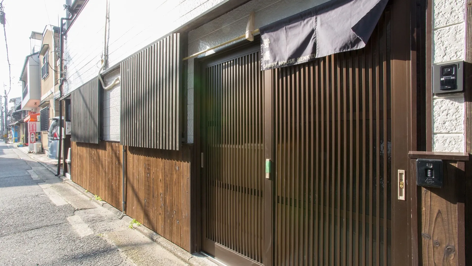 Benkei Guesthouse Kyoto